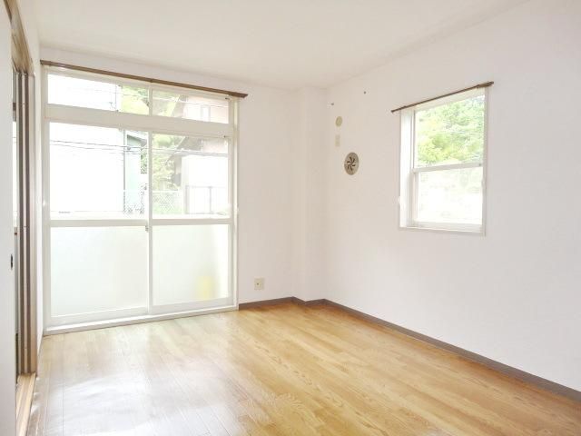 その他部屋・スペース　☆洋室６帖☆