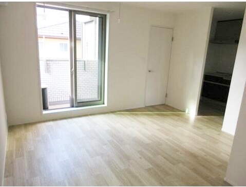 居室・リビング　開放感のあるゆったりとしたお部屋です♪