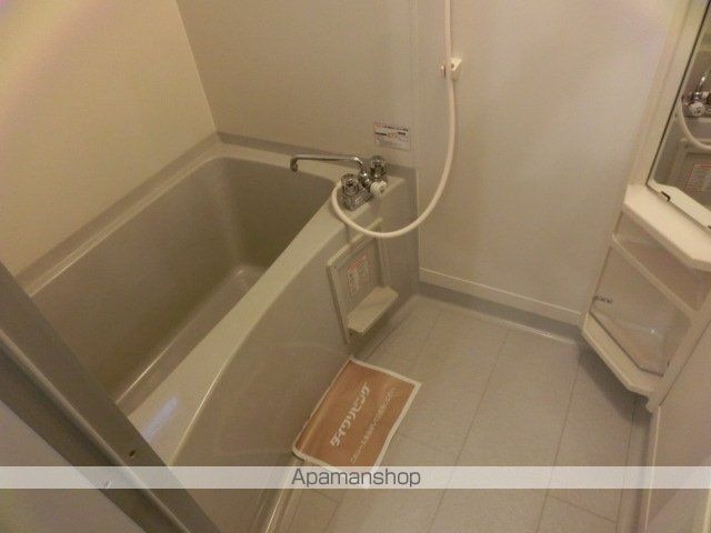 地下鉄御堂筋線 江坂駅 徒歩7分 2階建 築28年の風呂写真