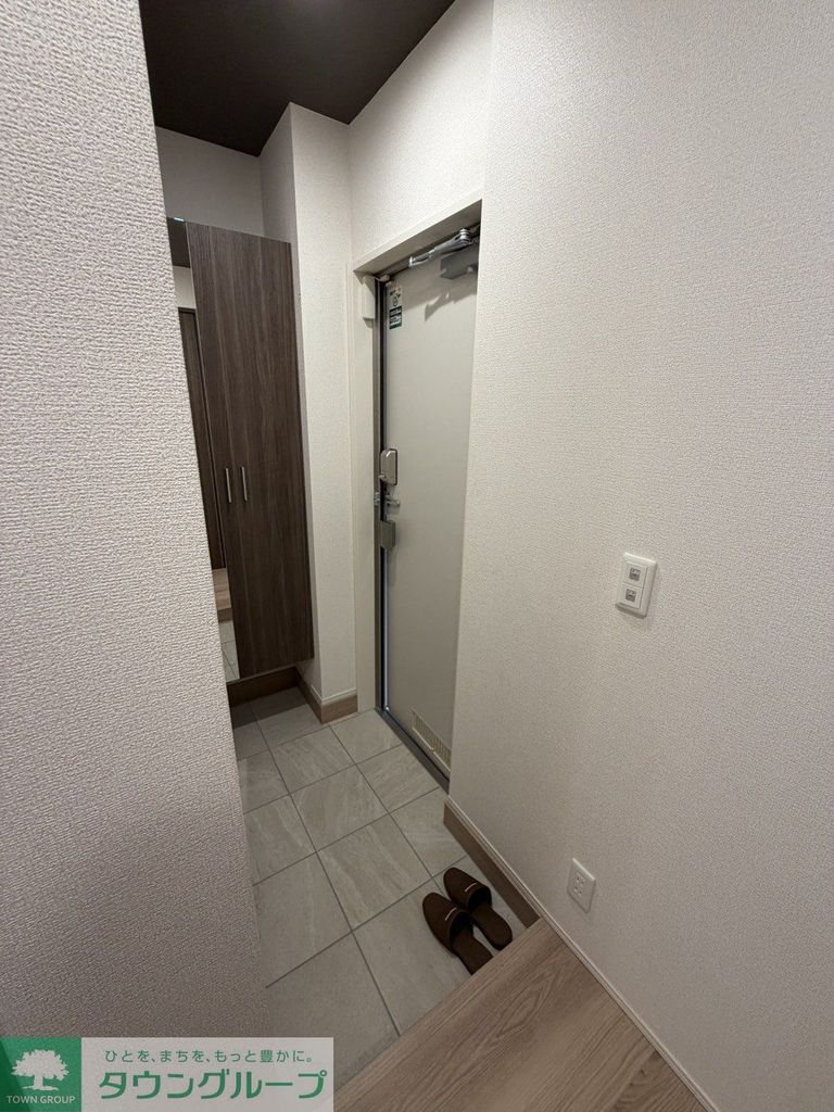 セレスティア西寺尾 Iの玄関写真