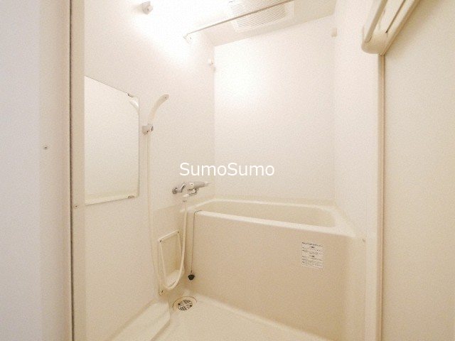 バス・シャワールーム　きれいなお風呂です