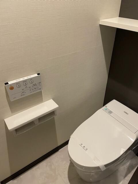 トイレ　トイレもきれいです