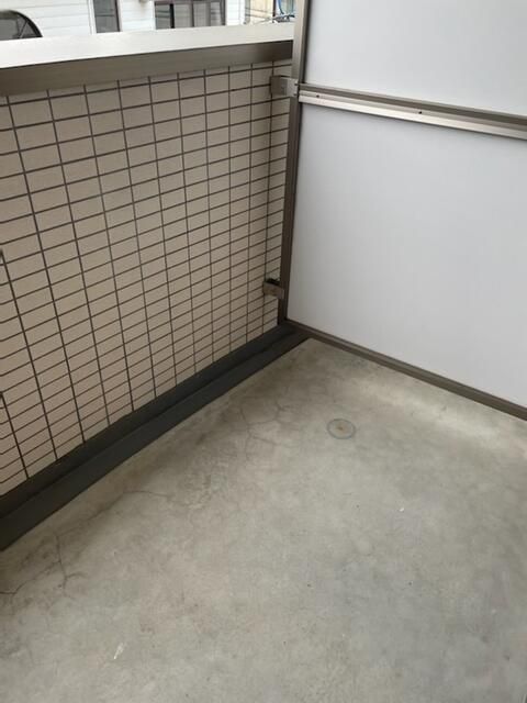 バルコニー　バルコニーがあります