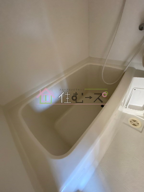 三輝参番館の風呂写真