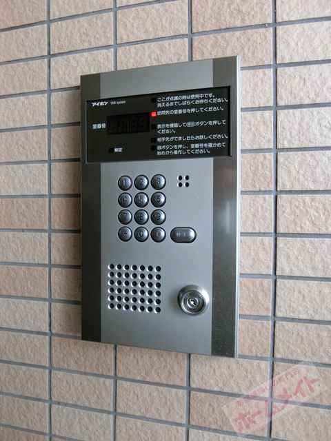 エントランス　オートロック
