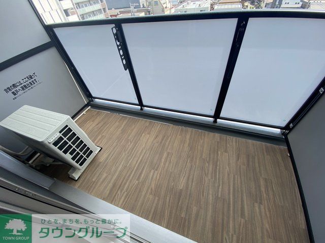 バルコニー　バルコニー