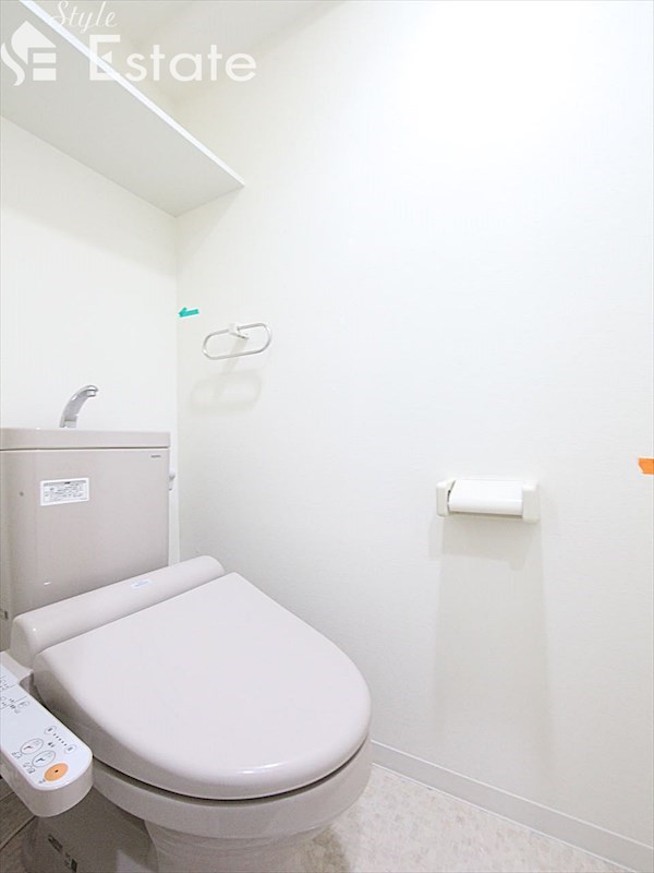 地下鉄東山線 新栄町駅 徒歩10分 10階建 築13年のトイレ写真