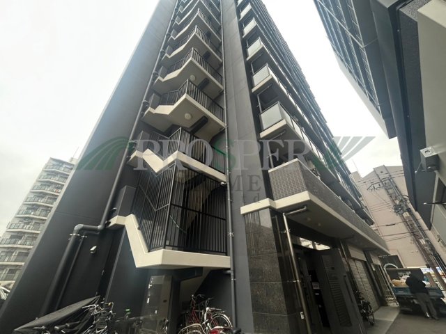 エストゥルースプラスサウス大阪の外観写真