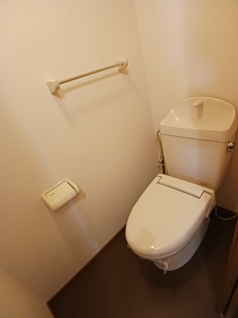 アーバンY・Sのトイレ写真