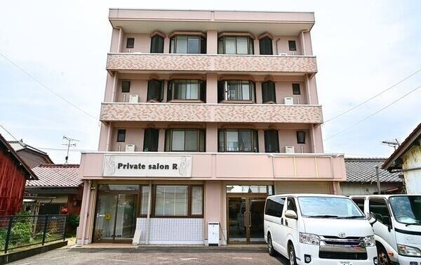 名鉄津島線 七宝駅 徒歩9分 4階建 築42年の外観写真
