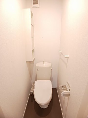 オーブ IIのトイレ写真