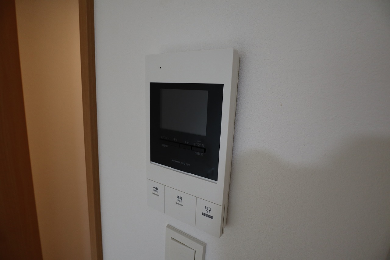 セキュリティ　TVインターホンです