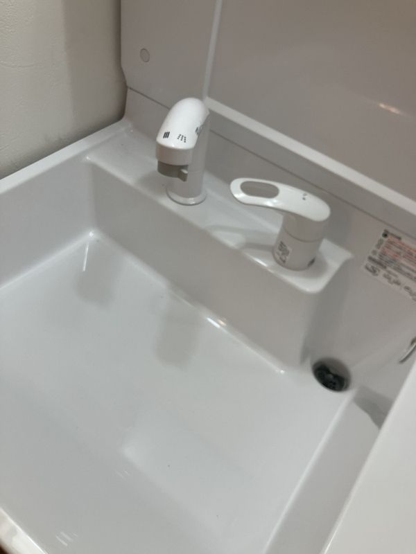 洗面設備　同仕様
