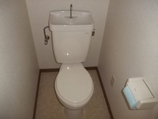 ウッドベルのトイレ写真