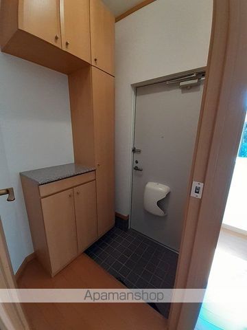 カーサ セレーノの玄関写真