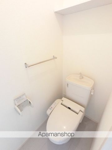 東武伊勢崎線 木崎駅 徒歩5分 2階建 築17年のトイレ写真