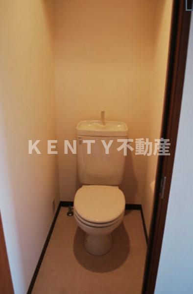 トイレ　落ち着いたトイレです
