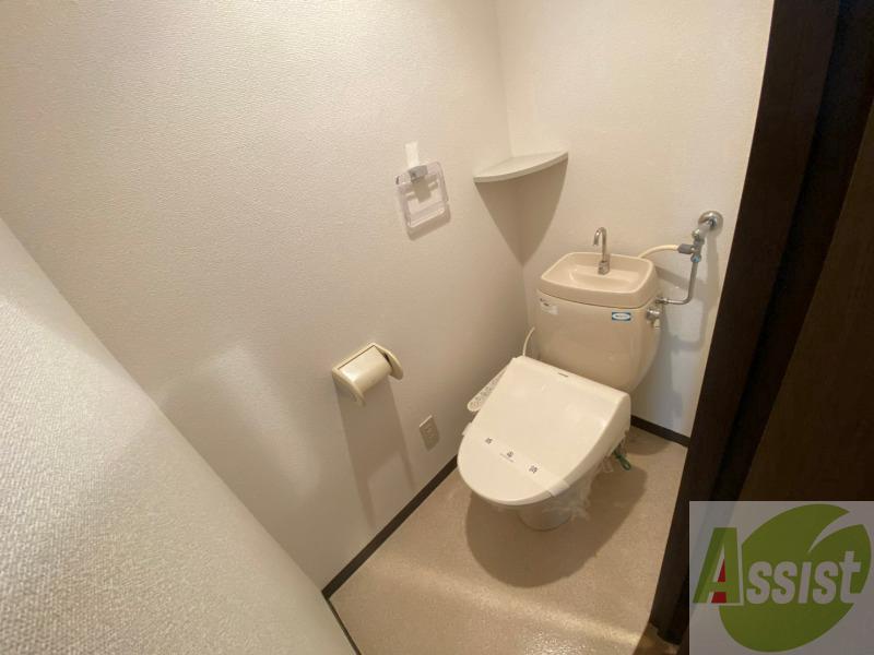 地下鉄南北線 中島公園駅 徒歩9分 11階建 築33年のトイレ写真
