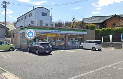 コンビニ　ファミリーマート 尾張旭吉岡町店（コンビニ）まで518m