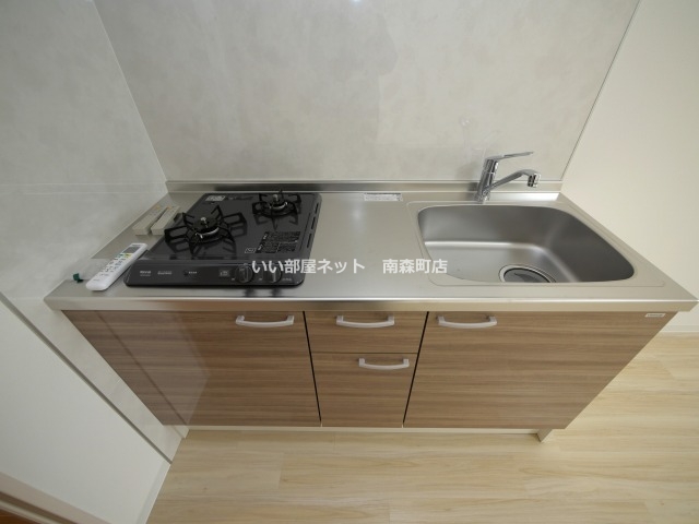 ACT DOORS 天六のキッチン写真