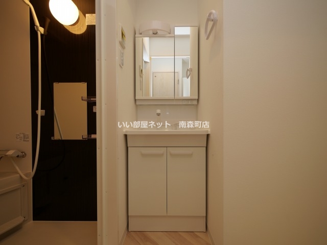 ACT DOORS 天六の内装写真