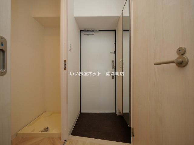 ACT DOORS 天六の玄関写真