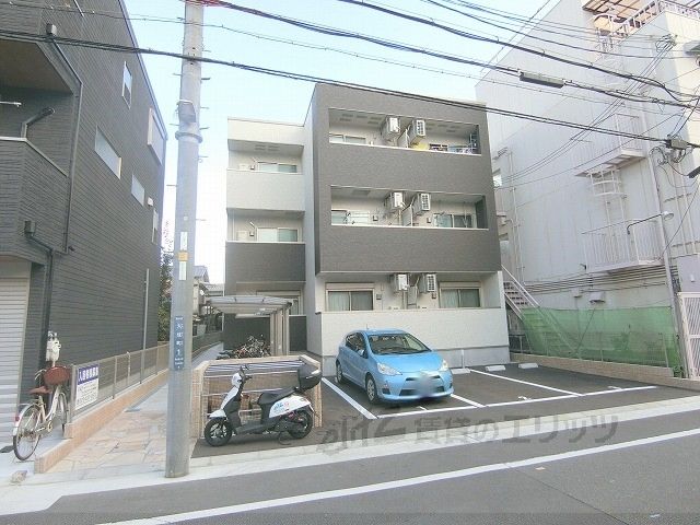 フジパレス阪急茨木北の外観写真