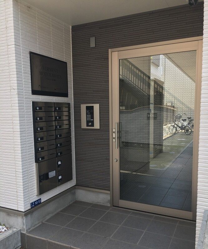 エントランス