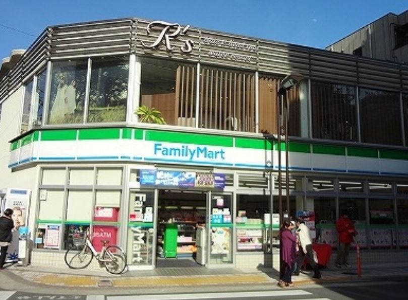 コンビニ　ファミリーマート中延二丁目店（コンビニ）まで40m