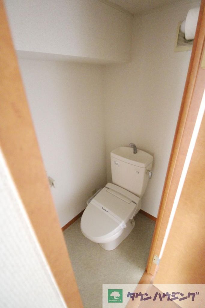 都営三田線 板橋本町駅 徒歩17分 2階建 築21年のトイレ写真