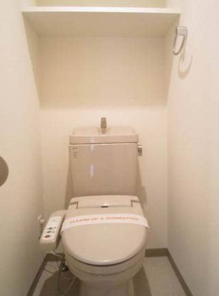 トイレ　別部屋参考写真