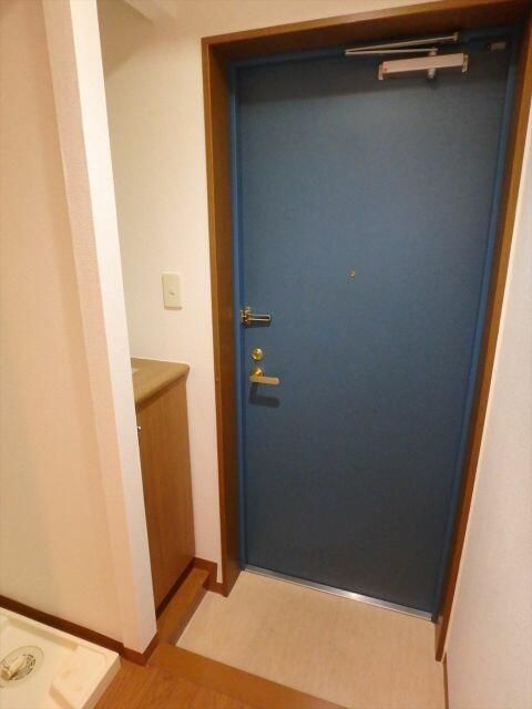 S.K.Yマンションの玄関写真