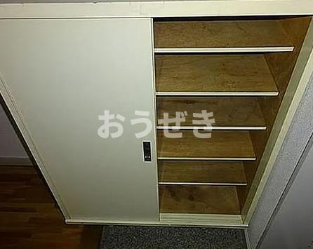 玄関　※同仕様参考写真