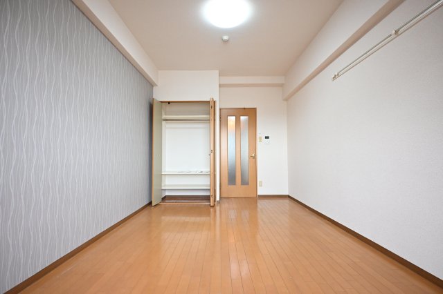 fortuna三条大宮の居間写真
