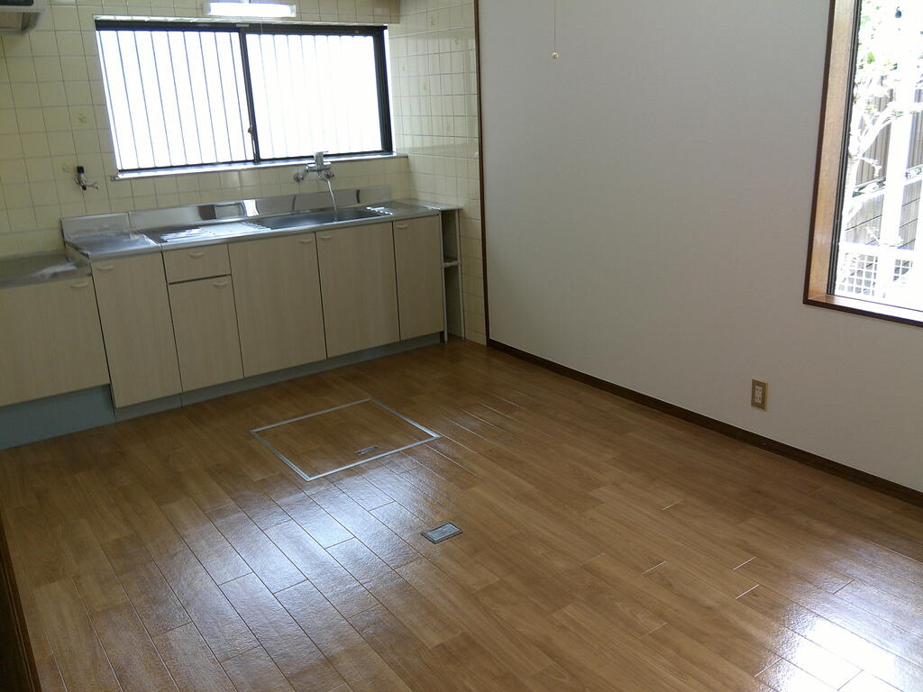 近鉄奈良線 生駒駅 徒歩12分 2階建 築33年の居間写真