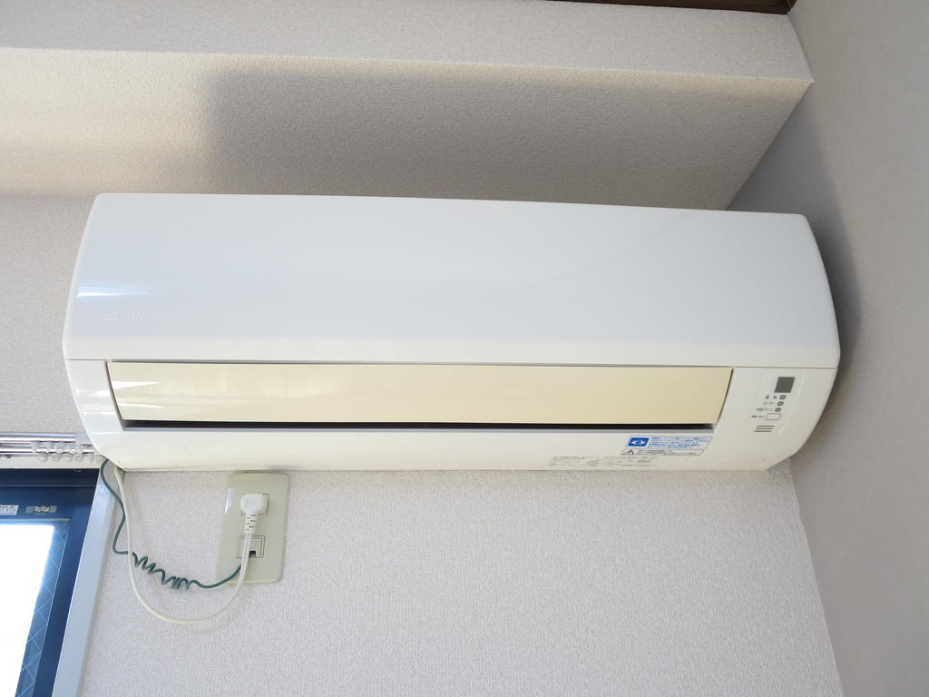 その他設備　エアコン1基付