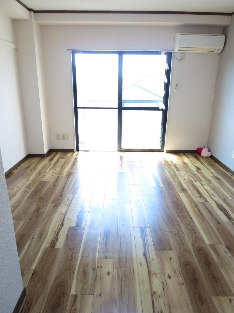 居室・リビング　洋室約7.5帖