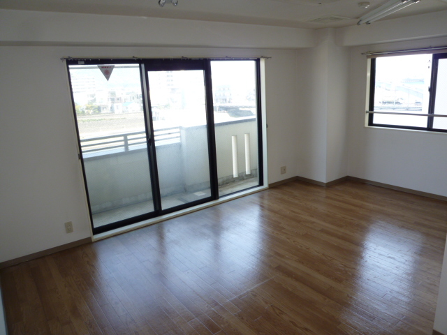 居室・リビング　広々リビング１７帖