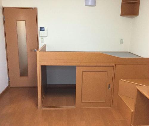 収納　ベッド下収納