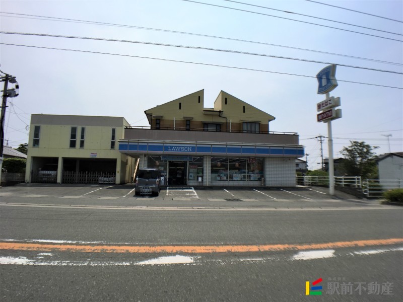 【大牟田市臼井町のアパートのコンビニ】