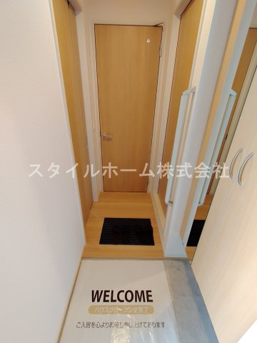 【Ｒｅｉｗａ　Ｈoｕｓｅの玄関】