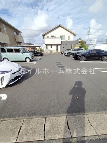 【Ｒｅｉｗａ　Ｈoｕｓｅの駐車場】