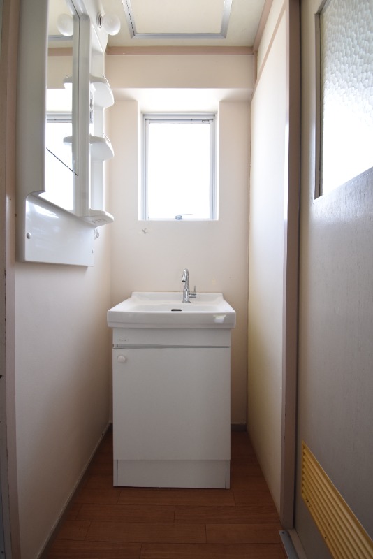 洗面設備　洗面所