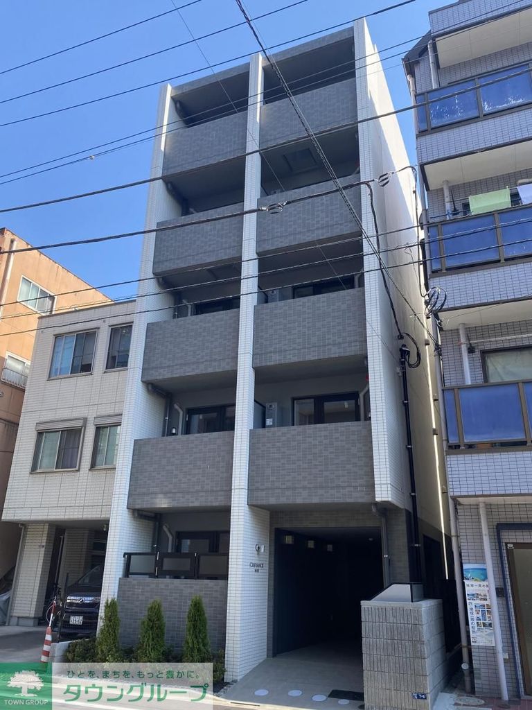 【墨田区千歳のマンションの建物外観】