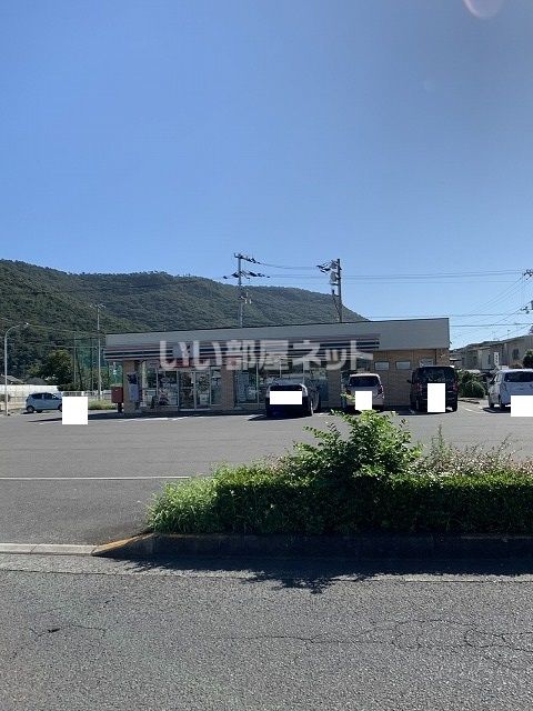 コンビニ　セブンイレブン高松屋島西店（コンビニ）まで950m