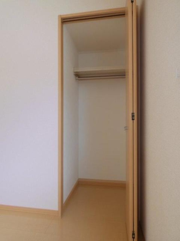 収納　図面と現状に相違がある場合には現状を優先