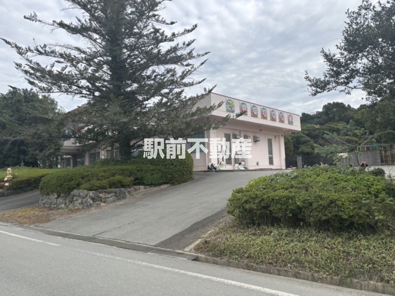 幼稚園・保育園　山川幼稚園（幼稚園・保育園）まで1400m