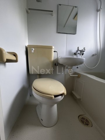 トイレ　ハイツイシカワ