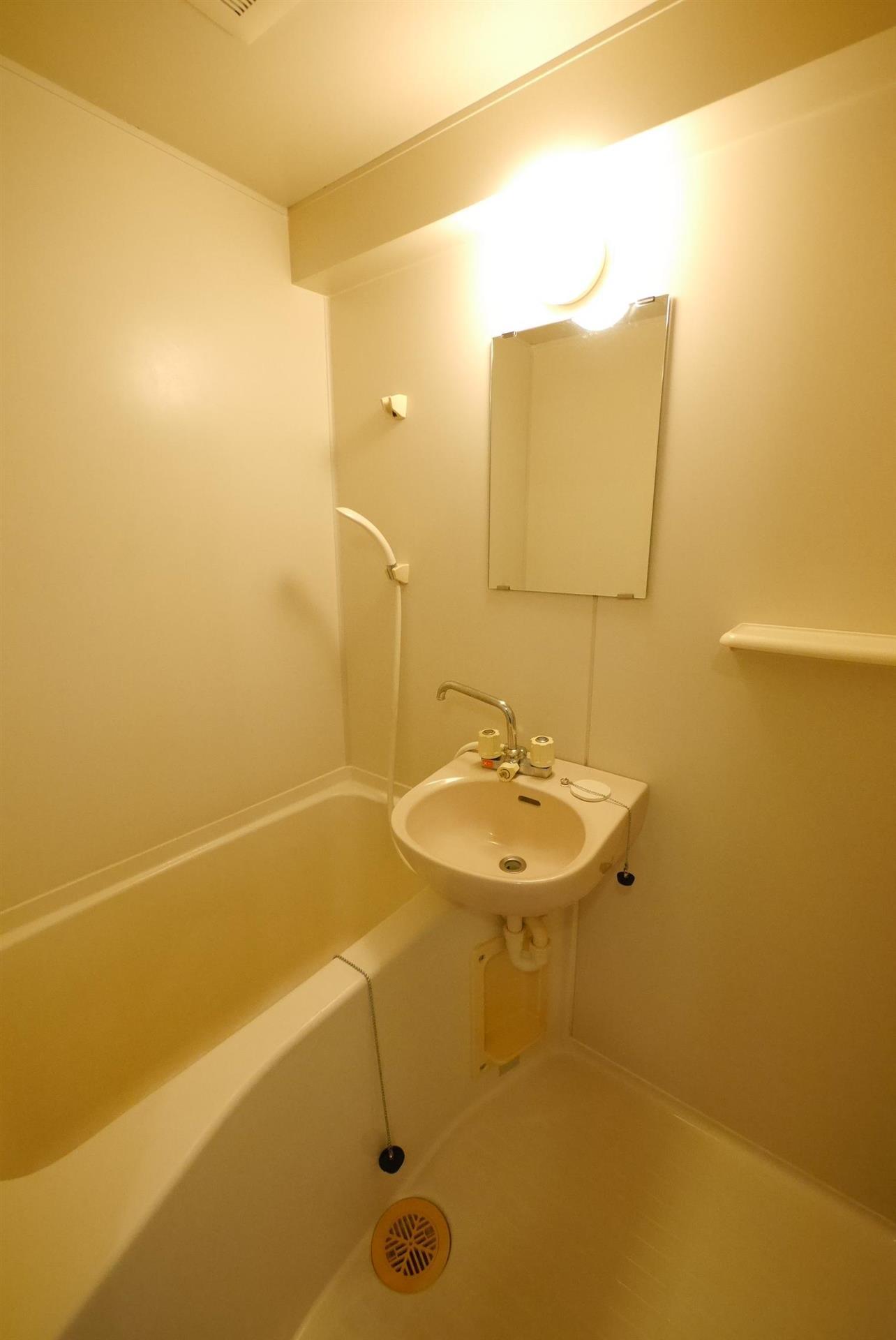 バス・シャワールーム　同仕様写真