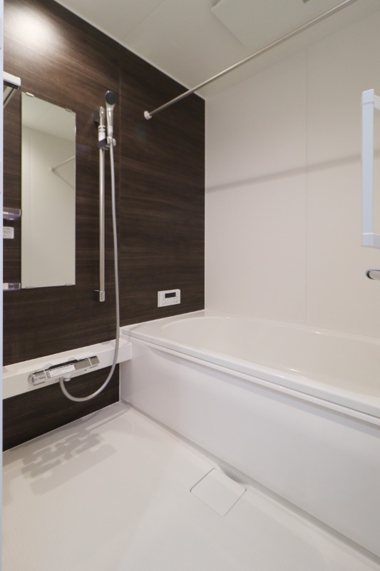 バス・シャワールーム　図面と現状に相違がある場合には現状を優先